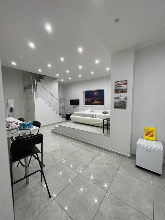 Suite Limatola Napels Buitenkant foto